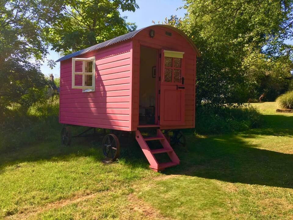 Blackstairs Shepherds Huts Killedmond Eksteriør billede